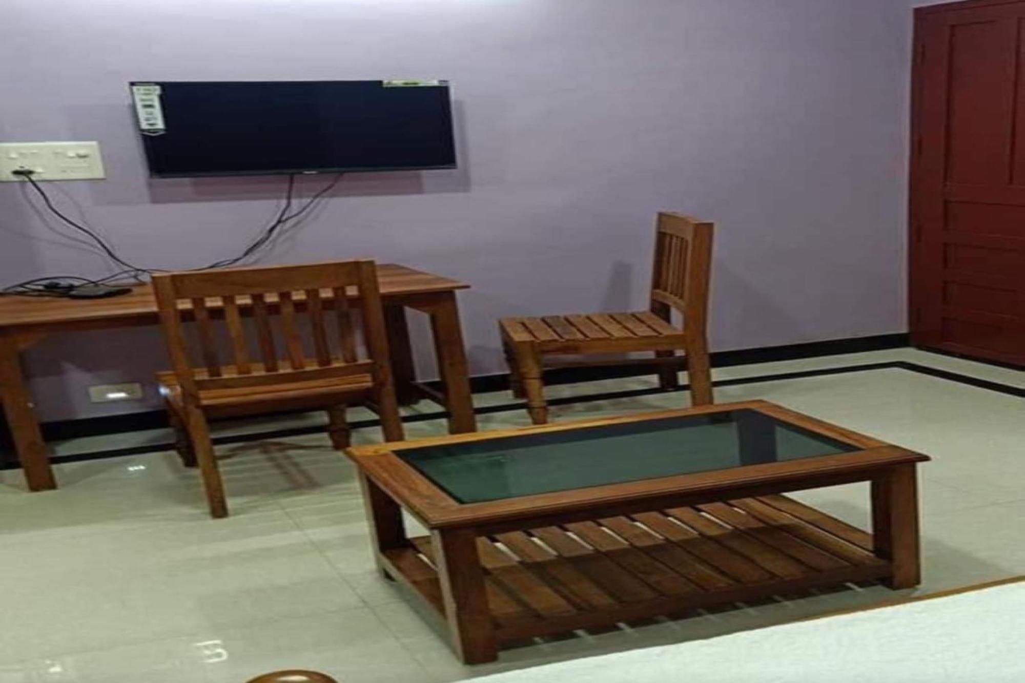 Hotel O Pop Hotel Thiruvananthapuram Esterno foto
